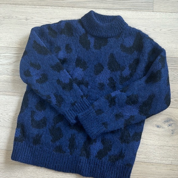 Kate Spade Blue Sweater - Picture 2 of 4